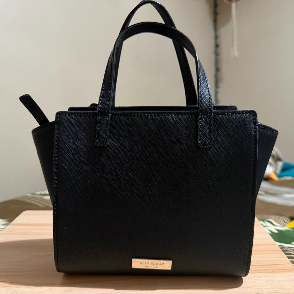 Kate Spade Purse - Picture 5 of 7